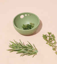 Herb Pull & Pinch Dish